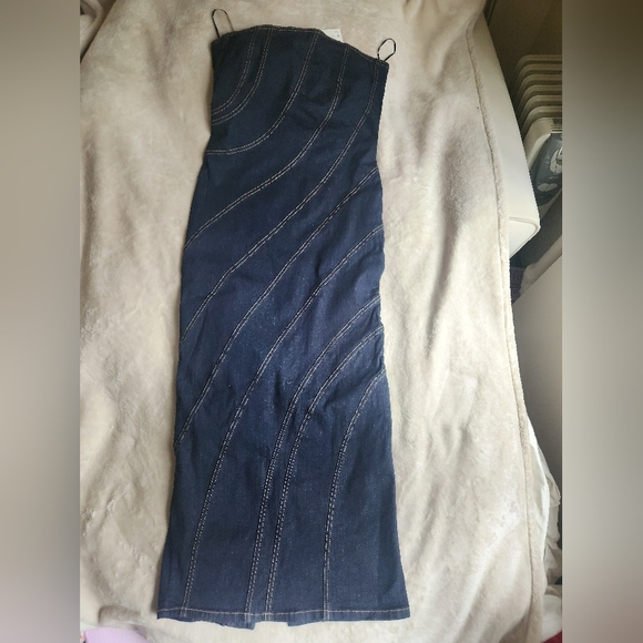 ZARA TOPSTITCHED Denim Midi Dress Dark Blue Sz XL. Nwt NO LOW BALLING!! - Picture 11 of 11